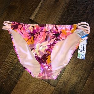Malibu dream girl swim bottoms🐬
